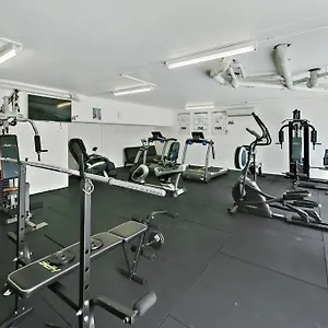 Ground Floor Oceanfront Apartment