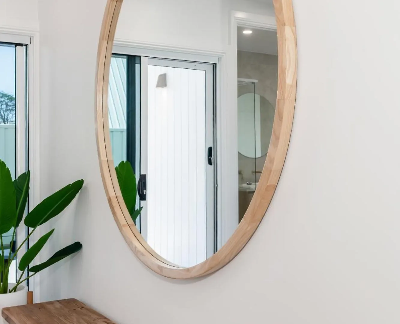 Вилла Bargara Coastal Luxe Aircon, Outside Pet, Sleeps 8 Дом отдыха